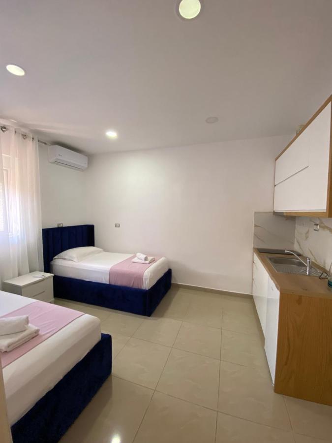 Ksamil Guest House Dea Екстериор снимка
