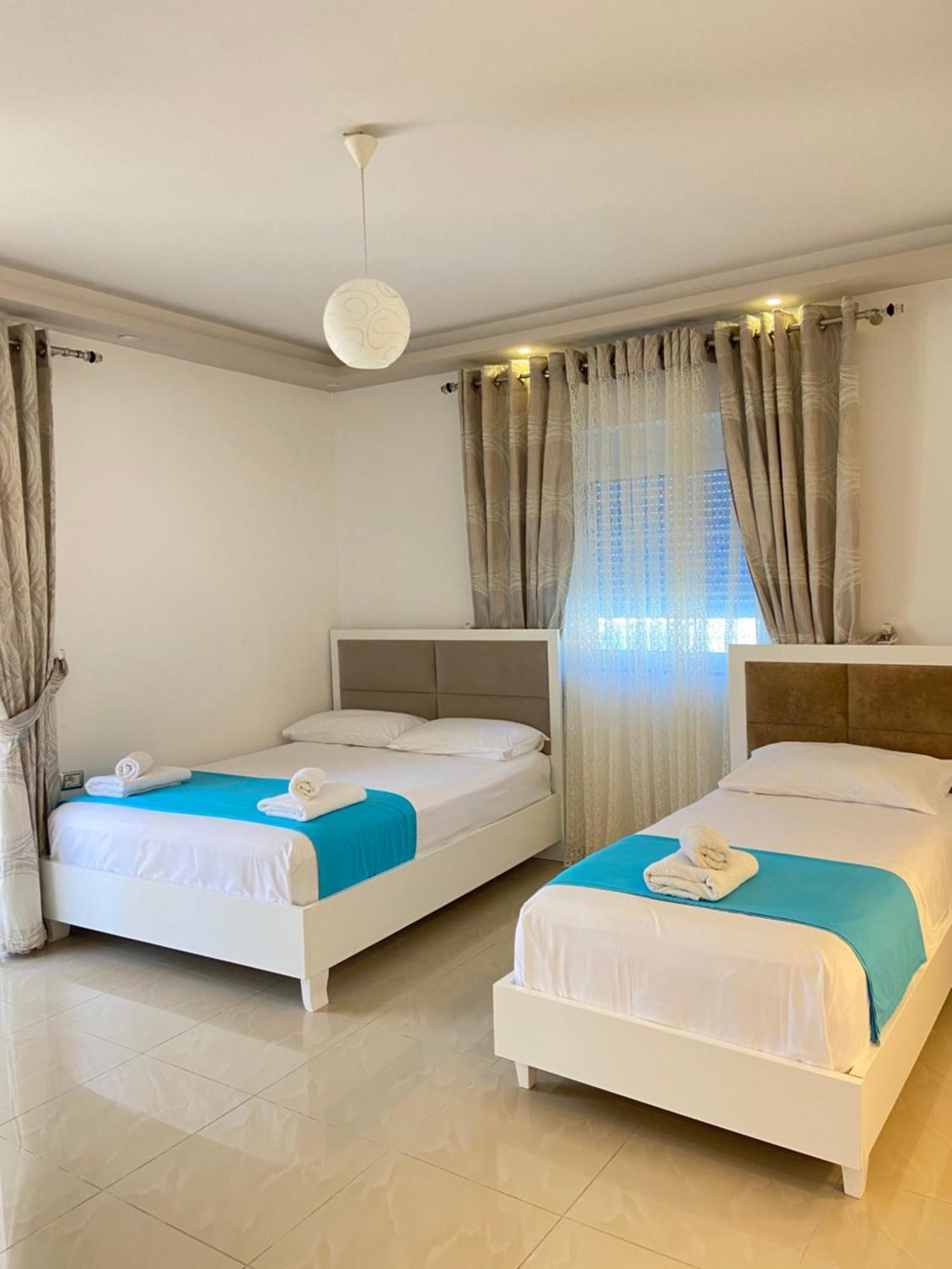 Ksamil Guest House Dea Екстериор снимка